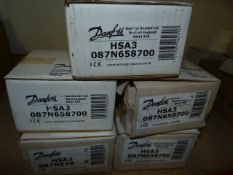 *5 Danfoss 3 Port Motorised Valve Actuators