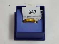 22 carat gold wedding ring weighing 6 grams