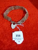 9 carat gold gate bracelet weighing 19 grams