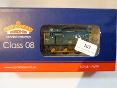 backman class 08 BR Green lake crest weathered diesel loco