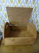 Elm Slipper Box