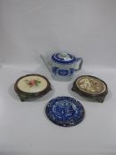 Teapot and teapot stands