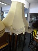 Deco standard lamp with shade