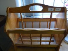 Pine magazine rack