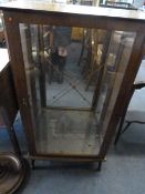 Deco china display cabinet with mirror back