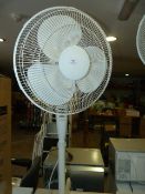 Pedestal fan