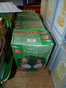 *Five boxed welcome figures on ball