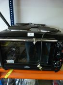 Giles and Posner Oven with 4 Ring Hob