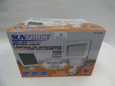 *100 LED SOLAR MOTION