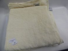 *CHARISMA CREAM BATH SHEET