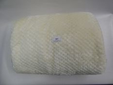 *Plush Blanket in Cream