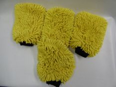 *Four Microfibre Hand Mits