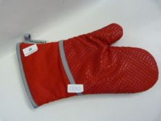 *KITCHENAID OVEN MITT SET (RED)