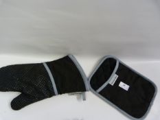 *KITCHENAID OVEN MITT SET (BLACK)