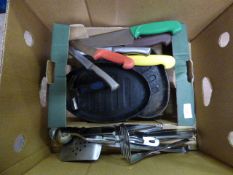 Box Containing Assorted Kitchenalia, Skillet Plates, Etc