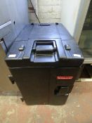 Rubbermaid Insulated Food Container