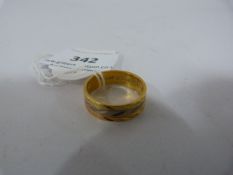 Eighteen Carat Wedding Ring (Weight Approx 4g)