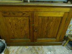 Oak Pitch Pine Dresser Base