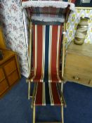 Vintage Style Deck Chair with Foot Rest and Sunshade