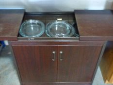 Philips Hostess Trolley with Pyrex Dishes