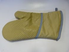 *Kitchenaid Oven Mitt