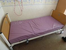 Sidhil Solite Profiling Bed with Huntleigh Pentaflex Mattress