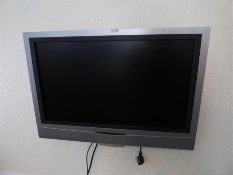 IEW Sonic Wall Mounted Flat Screen TV