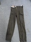 Pair of Combat Trousers (Size 28)