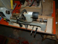 SIP Mini Woodworking Lathe Length 305mm Diameter 200mm