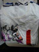 *Nine Mixed Ladies T-Shirts (Size Medium)