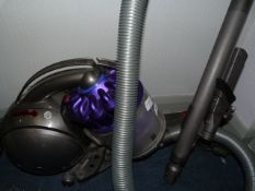*Dyson Kinetic Big Ball Vacuum