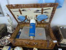 Optima Wicker Picnic Basket with Flasks and Other Picnic Ware