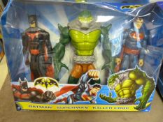 *Batman/Superman Killer Croc Set