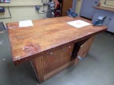 *Engineers Workbench Fitted with Two Record No.3 Vices
