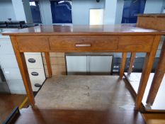 *Kingfisher Teacher's Desk with Inkwell Hole