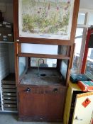*Hardwood Fume Cabinet