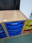 *Mobile Plastic Tray Rack and Trays