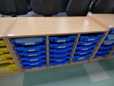 *Mobile Plastic Tray Rack and Trays