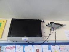 *Bush HDMI Flat Screen TV with Wall Bracket and Toshiba DVD Player