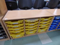 *Mobile Plastic Tray Rack and Trays