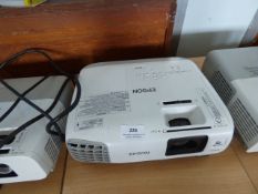 *Epson EBS17 LCD Projector