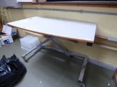 *Adjustable Height Workbench