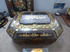 Chinese Export Games Box with Counters