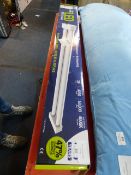 *FEIT 4FT LED SHOP LIGHT