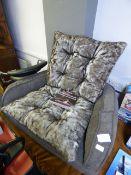 *KS BOLSTER SOFA BED