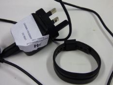 *GARMIN VIVOSMART BAND WITH CHARGER