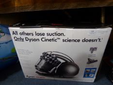 *DYSON DC54 ANIMAL CINETIC VACUUM