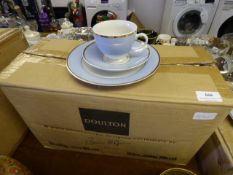 Boxed Doulton Tea Set for the Hull Daily Mail