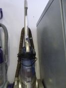 Sanyo Pulse Upright Vac