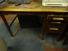 *Abbess Single Pedestal Oak Desk with Right Hand Pedestal